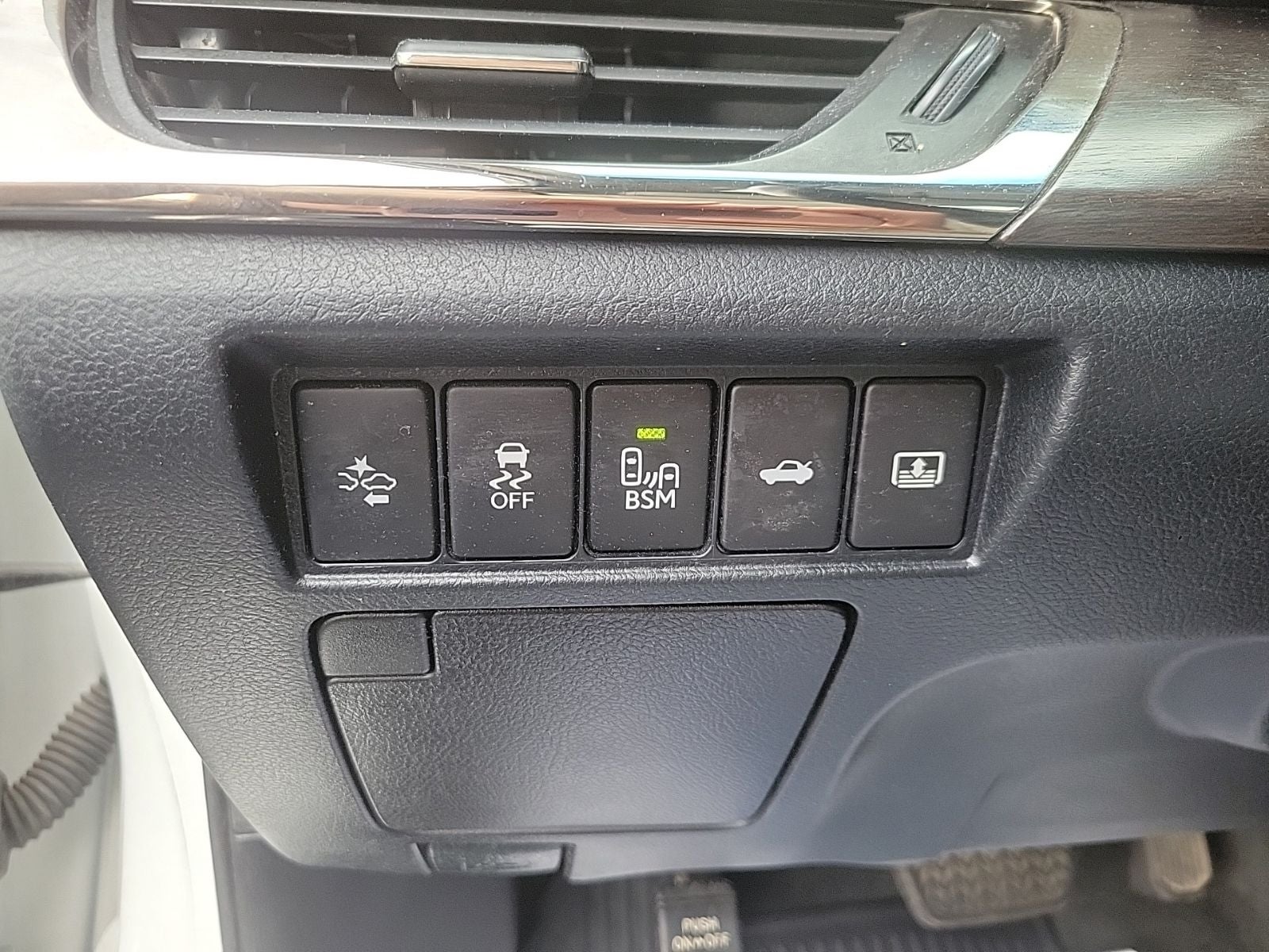 2018 Toyota Avalon Hybrid Limited