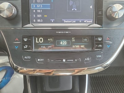 2018 Toyota Avalon Hybrid Limited