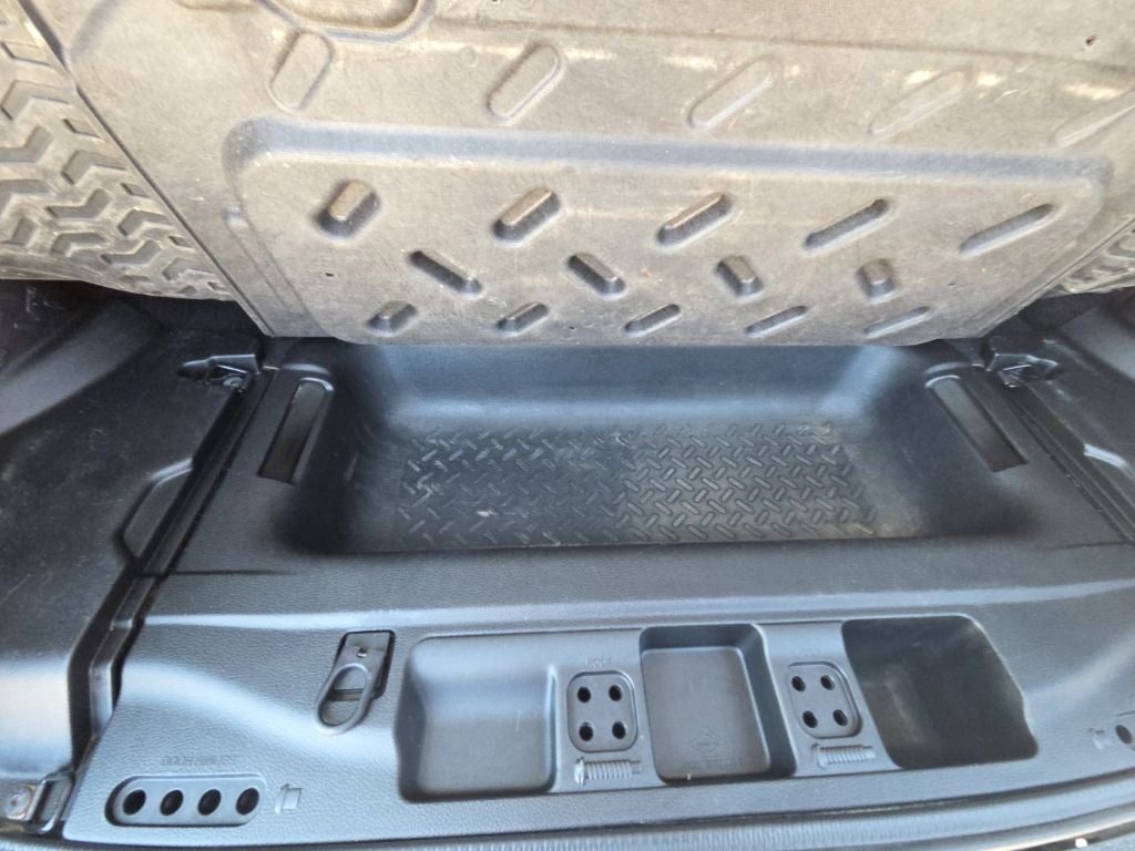 2014 Jeep Wrangler Unlimited Sport - Photo 39