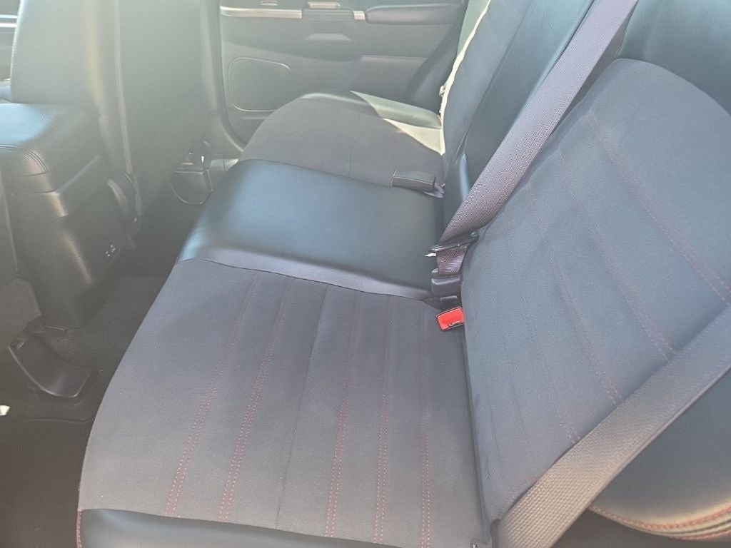 2025 Mitsubishi Outlander Sport SE - Photo 35