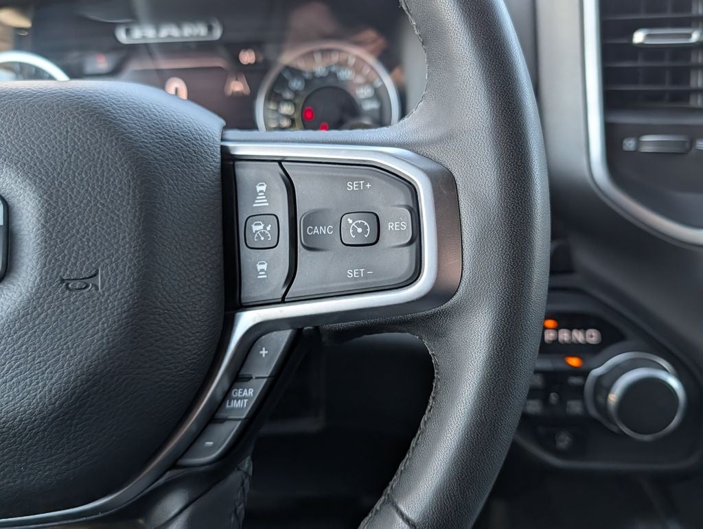 2025 RAM 1500 Big Horn/Lone Star 4X4