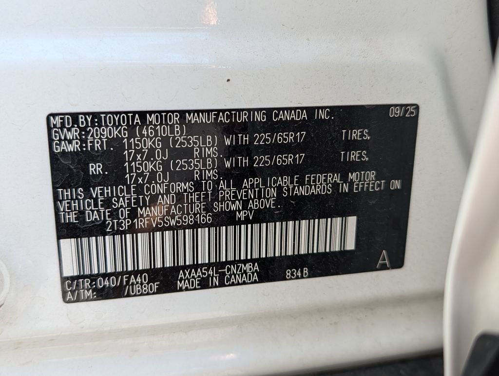 2025 Toyota RAV4 XLE AWD