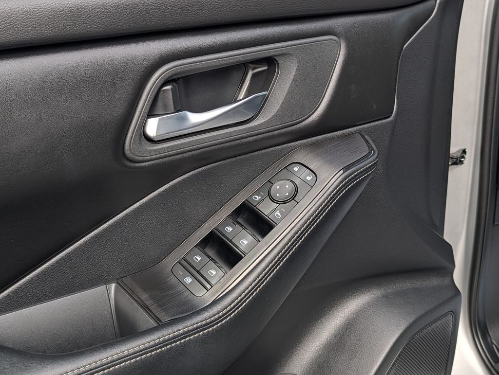2025 Nissan Rogue SV AWD
