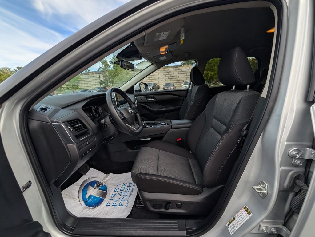 2025 Nissan Rogue SV AWD