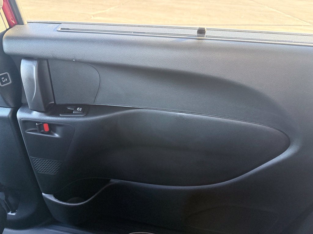 2027 Chrysler Pacifica PACIFICA SELECT AWD