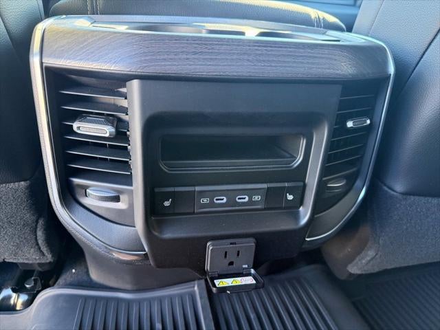 2027 RAM 3500 3500 LAIE CREW CAB 4X4 8' BOX