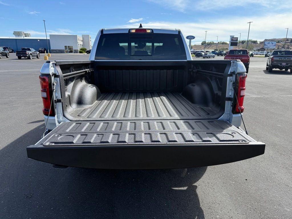 2026 RAM 1500 Big Horn/Lone Star Night Edition