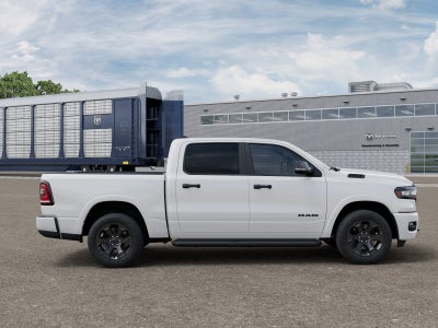 2027 RAM 1500 Big Horn/Lone Star Night Edition