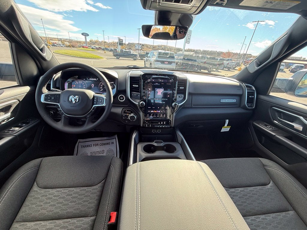 2027 RAM 1500 RAM 1500 BIG HORN CREW CAB 4X4 5'7' BOX