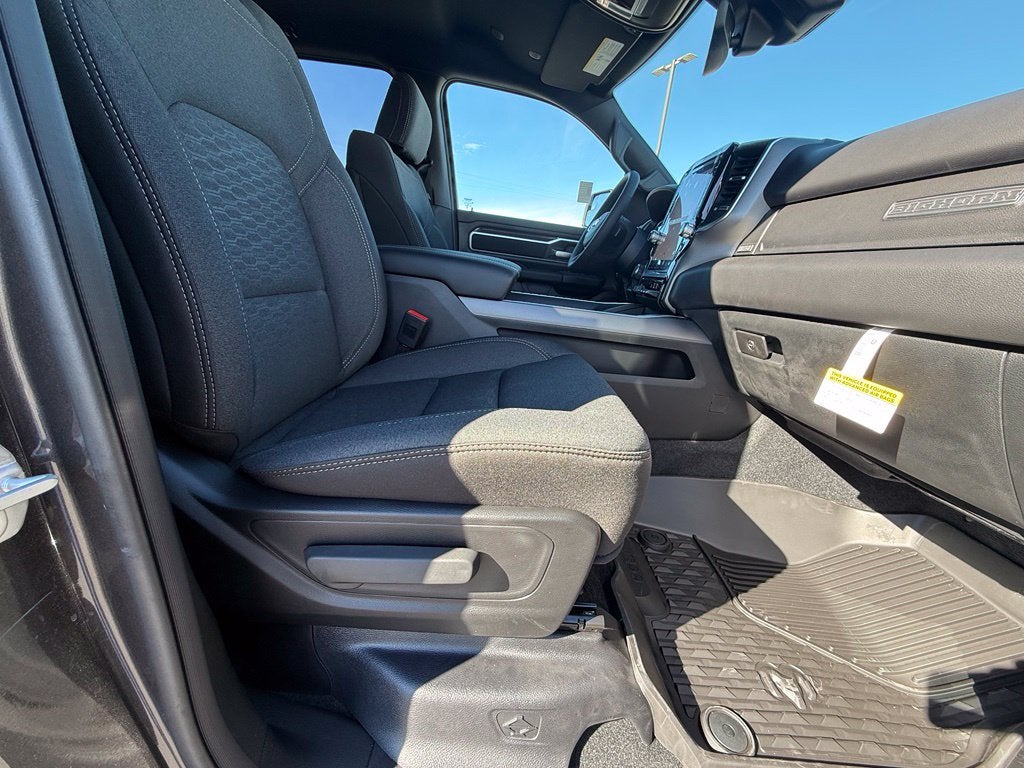 2027 RAM 1500 RAM 1500 BIG HORN CREW CAB 4X4 5'7' BOX