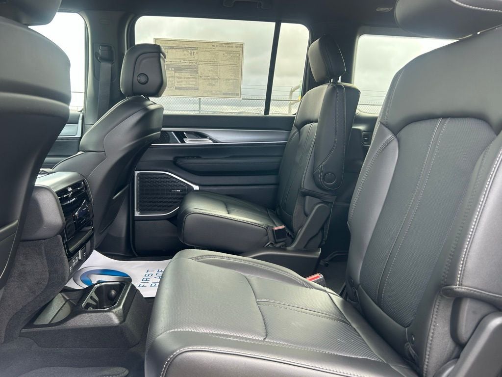2026 Jeep Grand Wagoneer 4x4