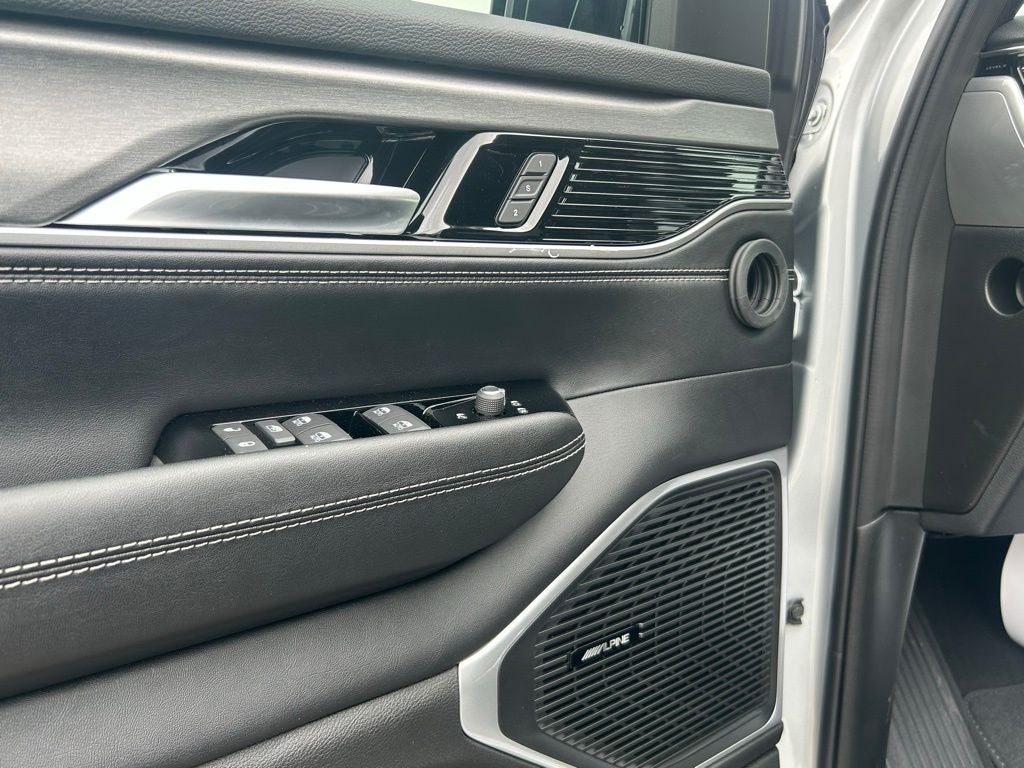2026 Jeep Grand Wagoneer Limited Altitude