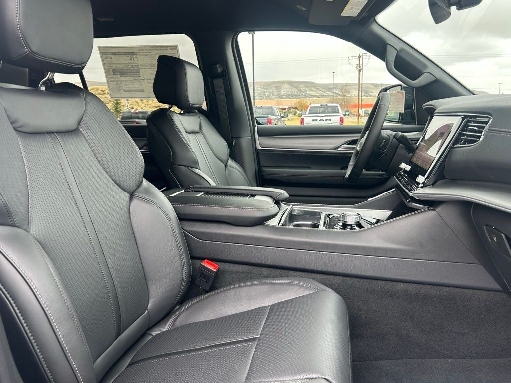 2026 Jeep Grand Wagoneer Limited Altitude