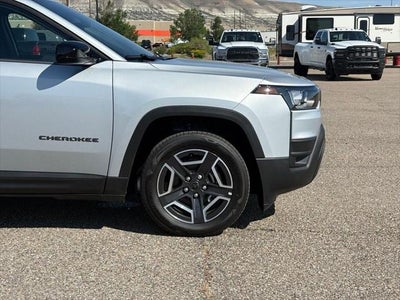 2026 Jeep Cherokee Laredo
