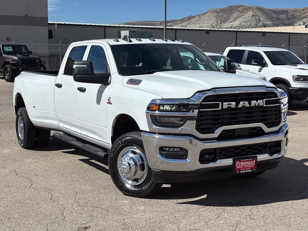 2027 RAM 3500 Tradesman DRW