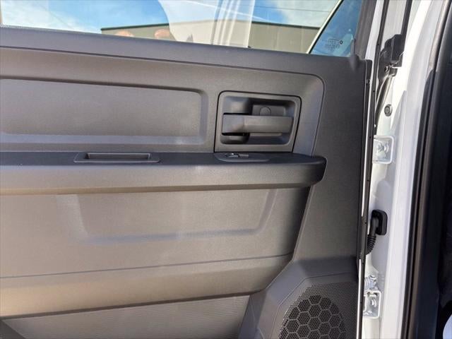 2027 RAM 3500 Tradesman DRW