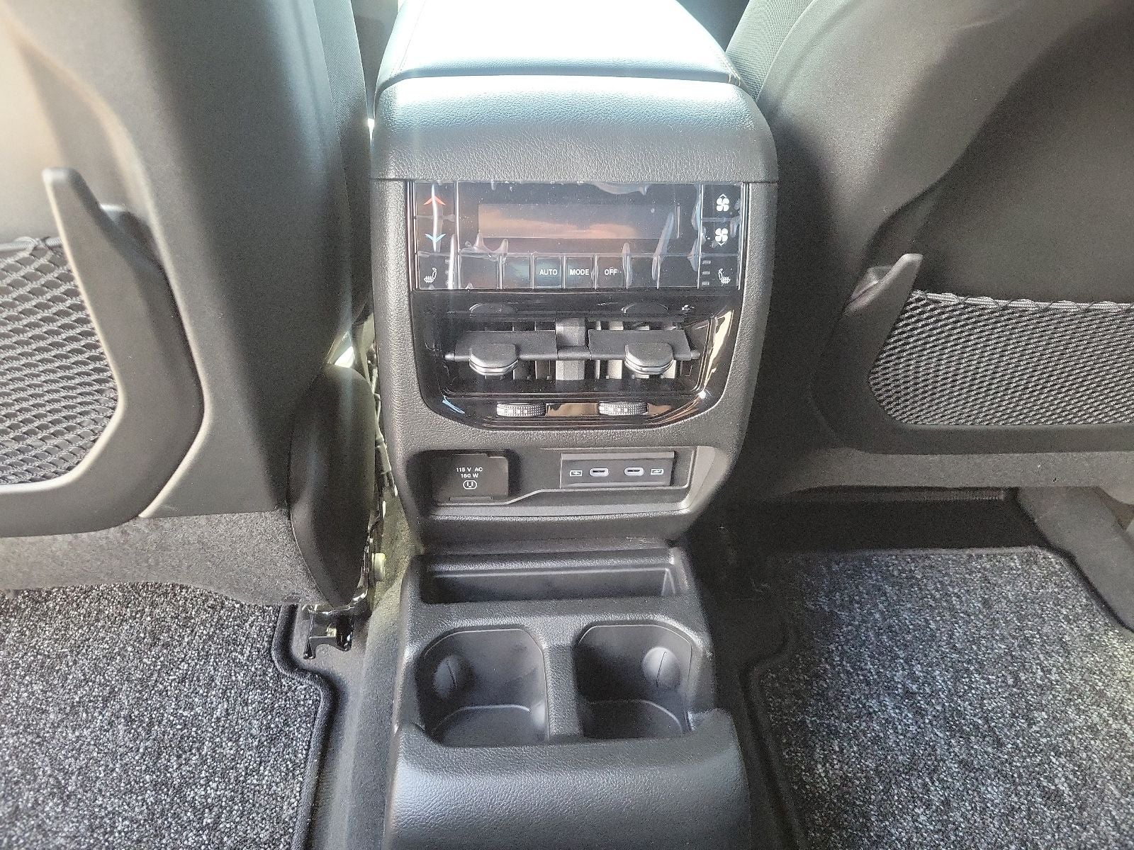 2026 Jeep Grand Cherokee 85th Anniversary Edition