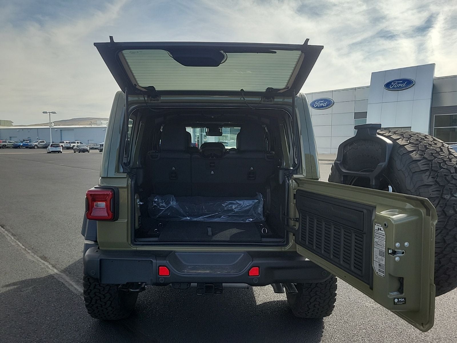2026 Jeep Wrangler Moab 392