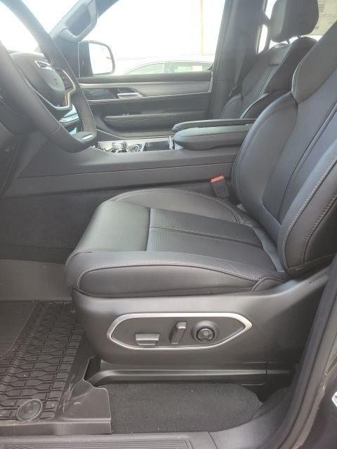 2026 Jeep Grand Wagoneer L Limited Altitude