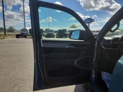 2026 Jeep Grand Wagoneer Upland