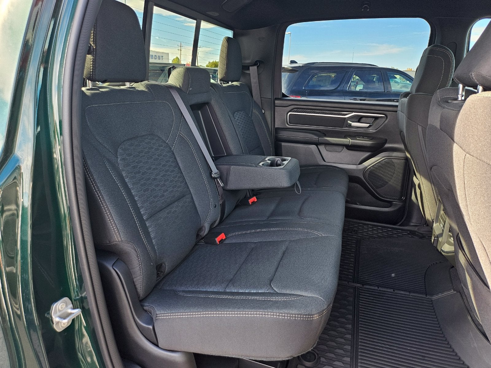 2027 RAM 1500 1500 BIG HORN CREW CAB 4X4 5'7' BOX