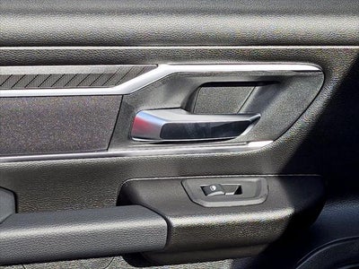 2027 RAM 1500 1500 BIG HORN CREW CAB 4X4 5'7' BOX