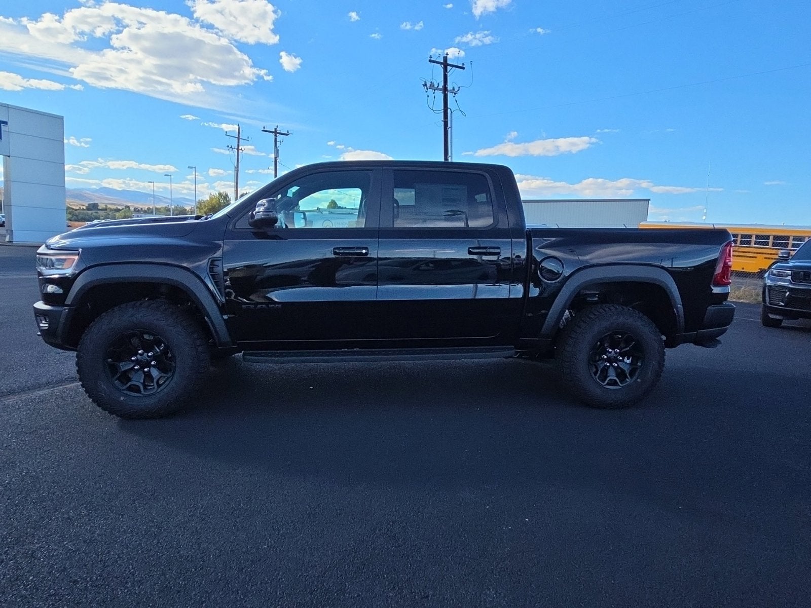 2027 RAM 1500 1500 RHO CREW CAB 4X4 5'7' BOX
