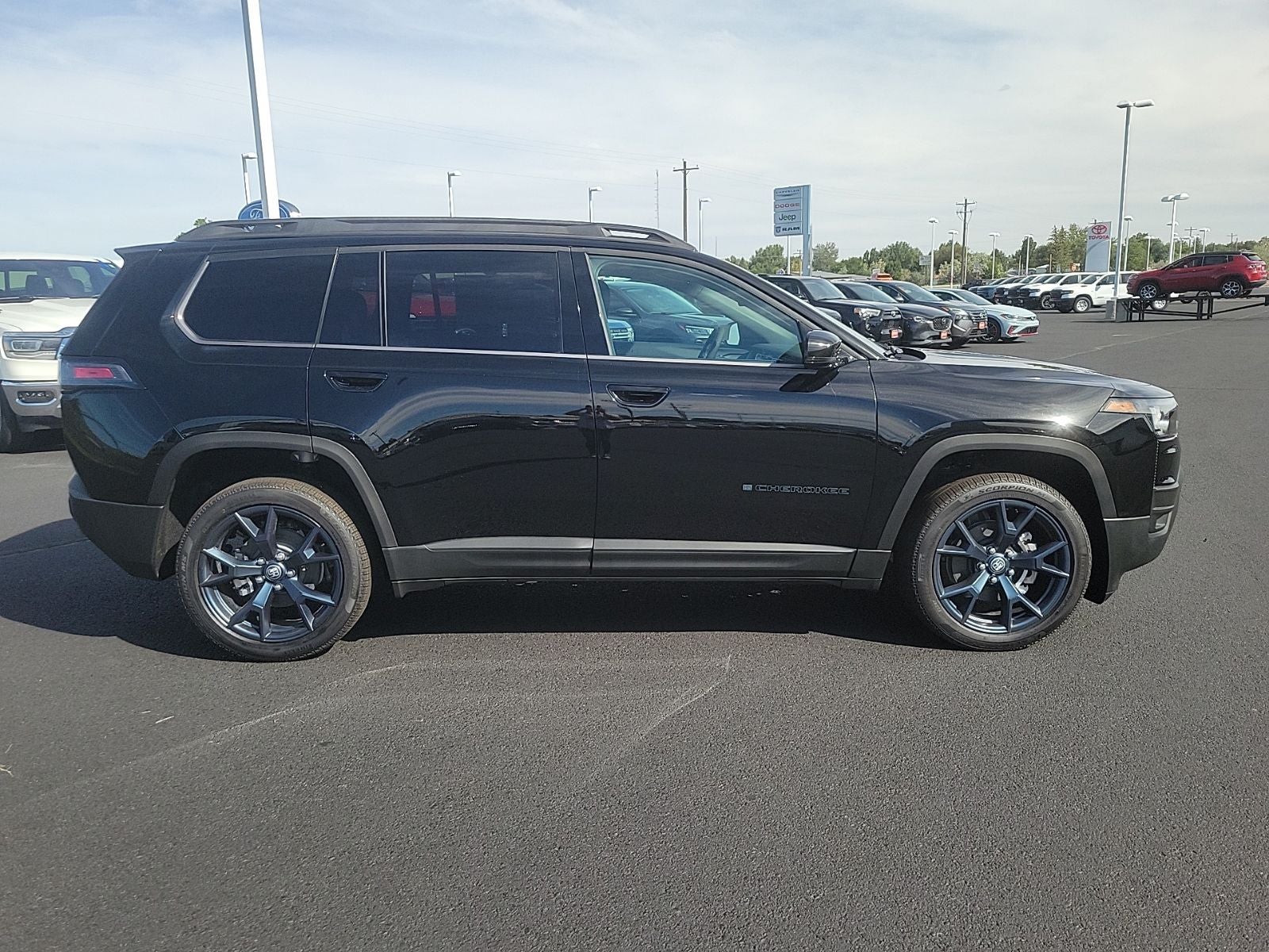 2026 Jeep Cherokee 85th Anniversary Hybrid