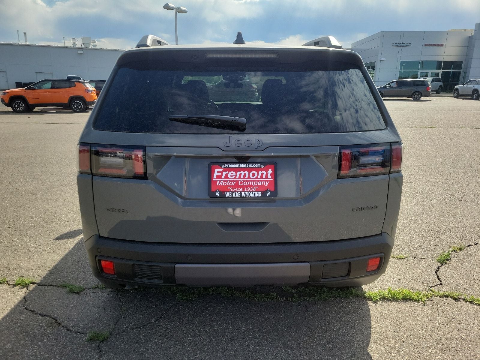 2026 Jeep Cherokee Laredo