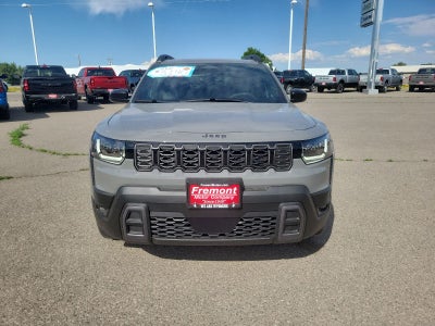 2026 Jeep Cherokee Laredo