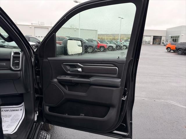 2027 RAM 1500 1500 BIG HORN CREW CAB 4X4 5'7' BOX