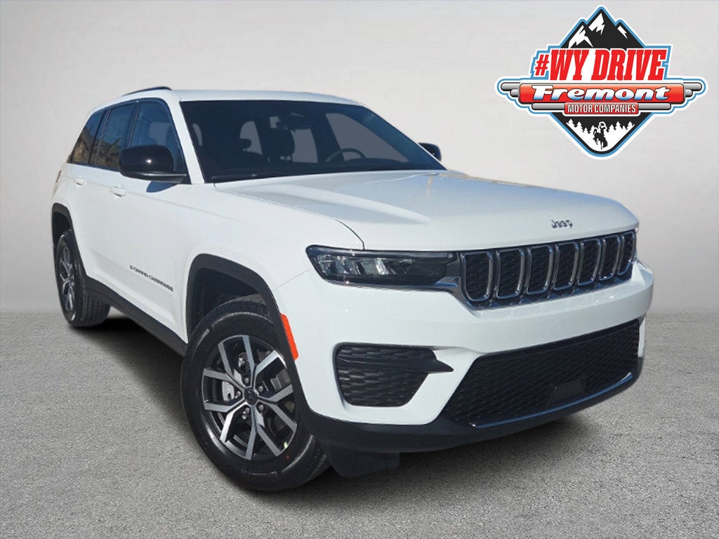 2027 Jeep Grand Cherokee Laredo X