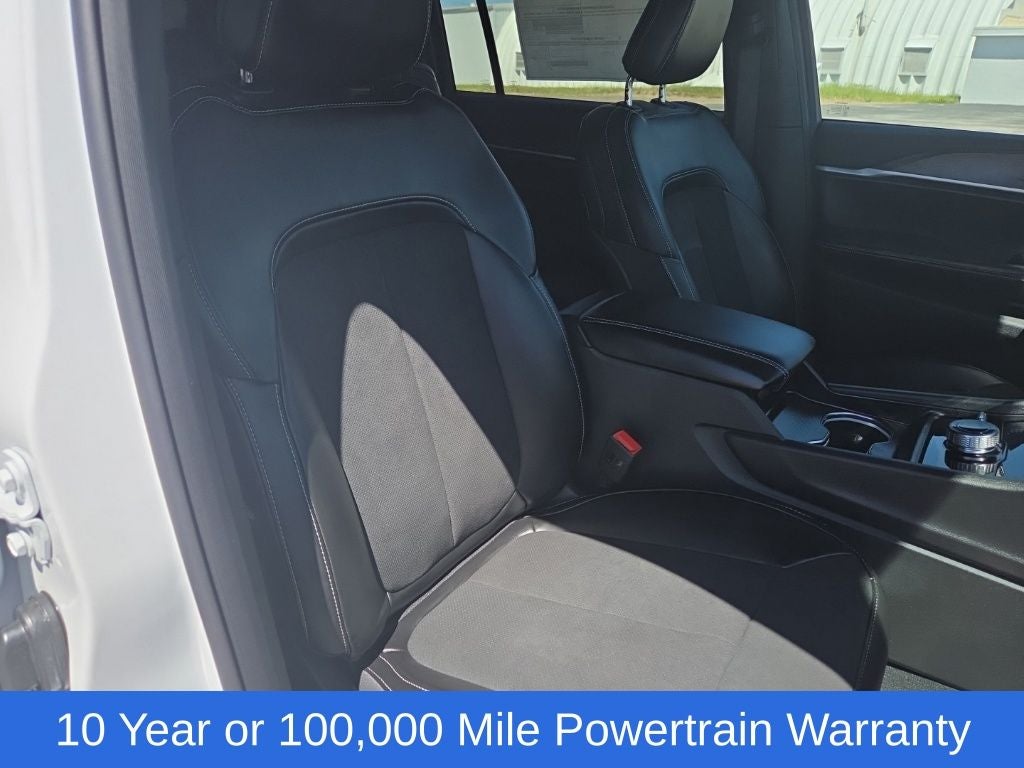 2026 Jeep Grand Cherokee L Altitude