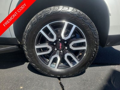 2024 GMC Yukon AT4