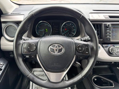 2018 Toyota RAV4 Hybrid XLE