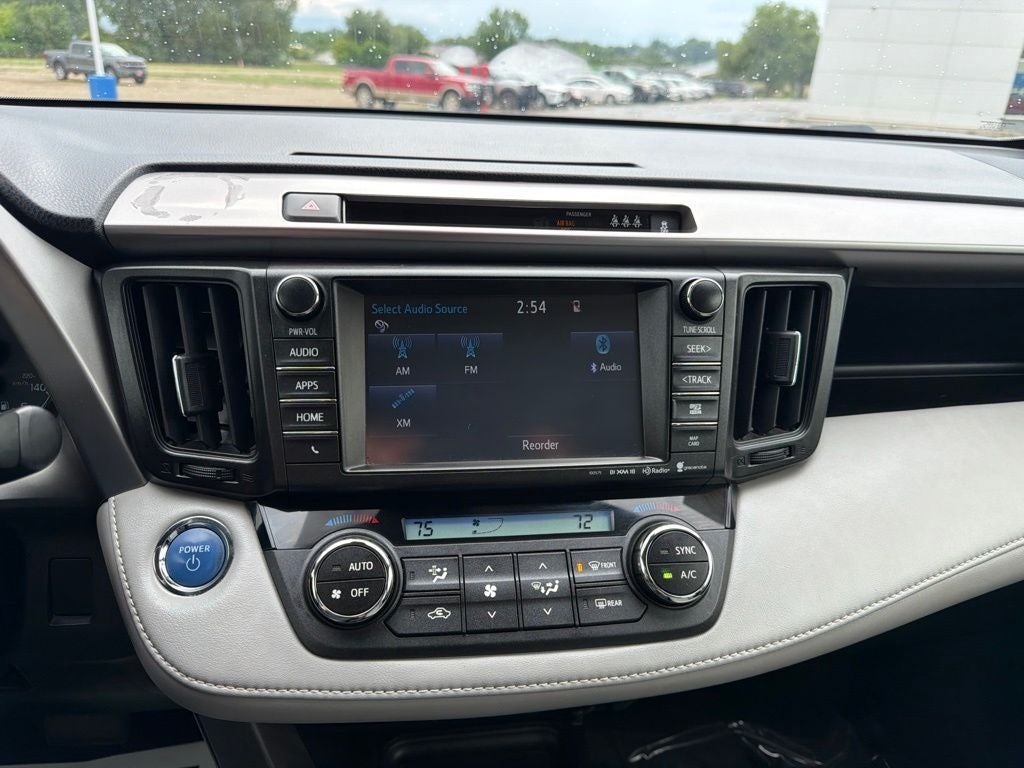 2018 Toyota RAV4 Hybrid XLE