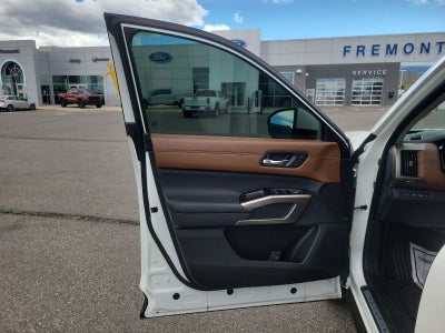 2024 Nissan Pathfinder Platinum